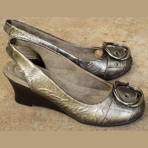 DR SCHOLLS FEEL CRAZY GOOD BROWN SLINGBACK WEDGES